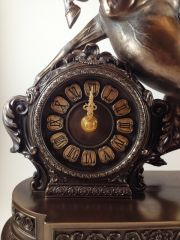 Veronese Unicorn Masa Saati