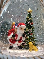 Yılbaşı Sepeti Işıklı ve Müzikli Kar Küresi