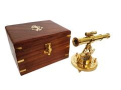 Ahşap Kutusunda Pirinç Dürbün ve Pusula