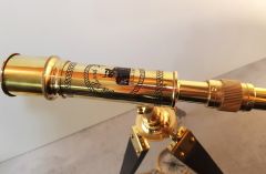 Tripot Ayaklı Pusulalı Pirinç Dürbün