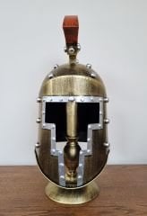 Metal Spartan Miğferi