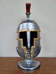 Metal Spartan Miğferi