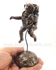 Veronese Uçan Astronot Biblo