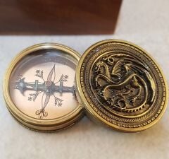 Ahşap Kutulu Bronz Pusula (Game of Thrones)