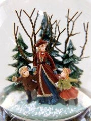 Ormanda Gezinti Kar Küresi