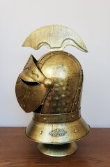 Dekoratif Metal Ortaçağ Miğferi