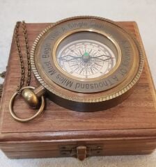 Ahşap Kutulu Antik Pusula