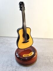 Gitar Müzik Kutusu