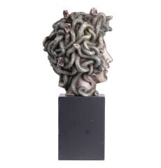 Medusa Heykeli Biblo