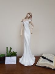 Porselen Biblo