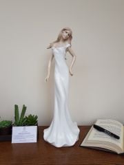 Leonardo Collection Porselen Kadın Biblo 45 cm