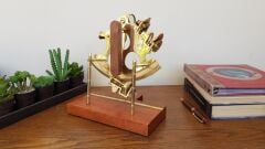 Pusulalı Ahşap Kaideli Pirinç Sekstant