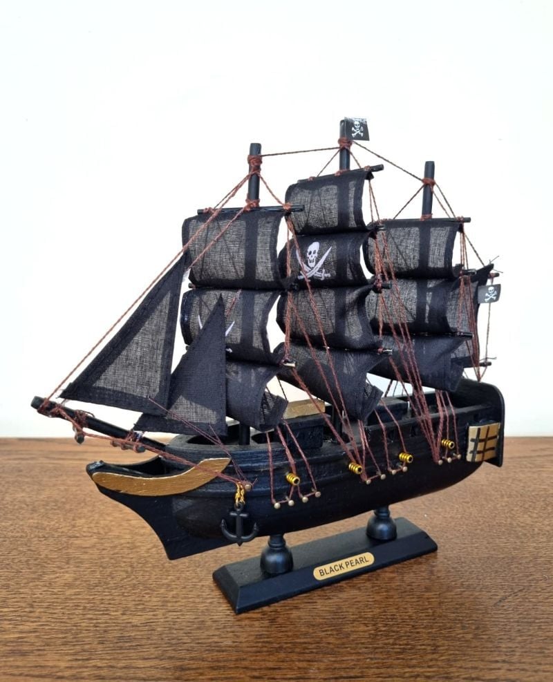 EL YAPIMI KORSAN GEMİSİ (Black Pearl-Kara İnci)