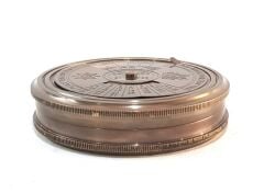 Takvimli Bronz Pusula