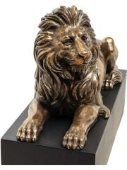 Aslan Heykeli Biblo