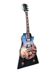 Çantalı Ahşap Gitar Biblo (Iron Maiden)