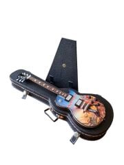 Çantalı Ahşap Gitar Biblo (Iron Maiden)