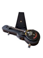 Çantalı Ahşap Gitar Biblo (Guns N' Roses)