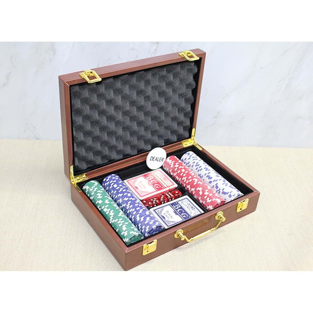 Deri Çantalı Poker Seti (Rakamlı 200 çipli set)