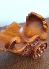 Fil Biblolu Şarap Tutucu