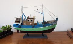 Ahşap El Yapımı Balıkçı Teknesi Taka Maketi