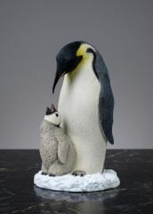 Yavrulu Penguen Biblo