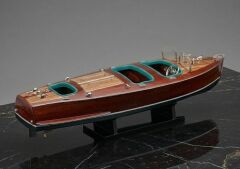 Ahşap Sürat Teknesi (Chris Craft Triple)
