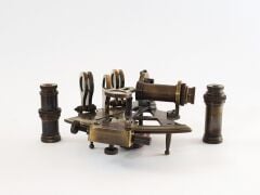 Ahşap kutulu bronz sextant