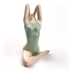 Porselen Yoga Yapan Kadın Biblosu